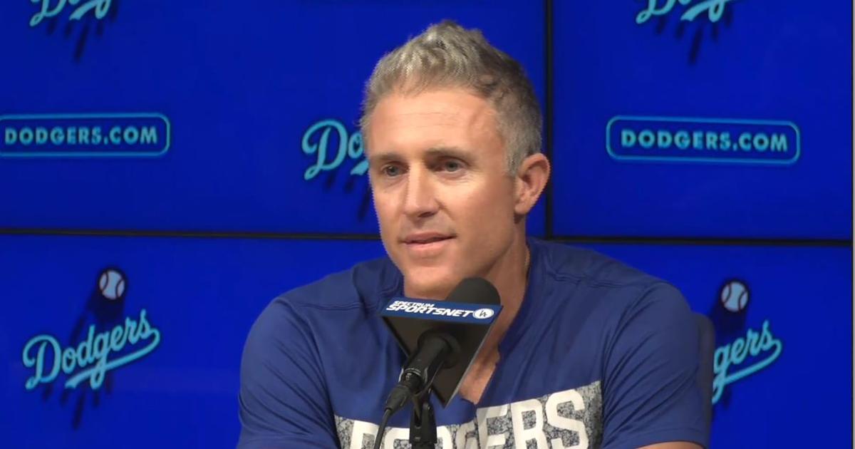 Dodgers Chase Utley announces he will retire at the end of the season 