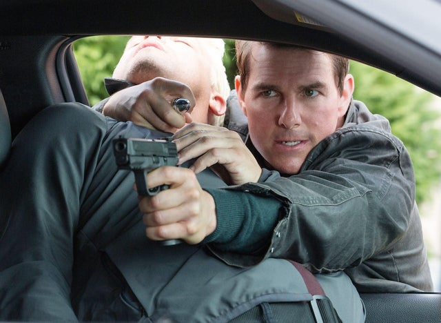 JACK REACHER: NEVER GO BACK, Tom Cruise (right), 2016. ph: Chiabella James/ &copy; Paramount /Courtesy 