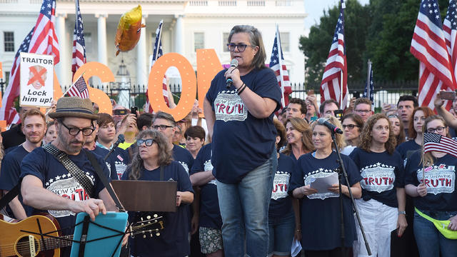 Broadway Performers Sing In Protest In Front Of White House 