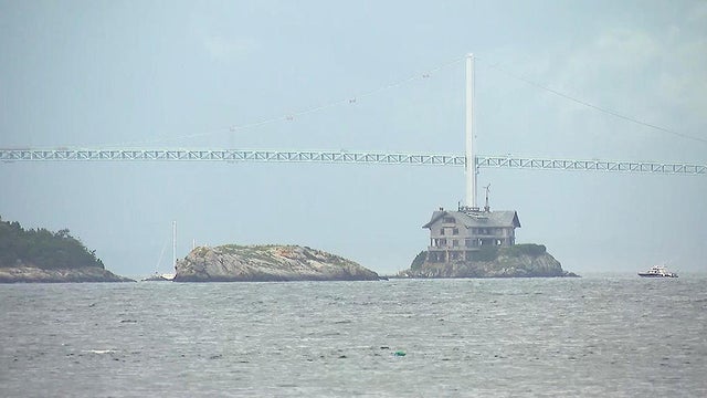 180820-cbsboston-narragansett-bay.jpg 