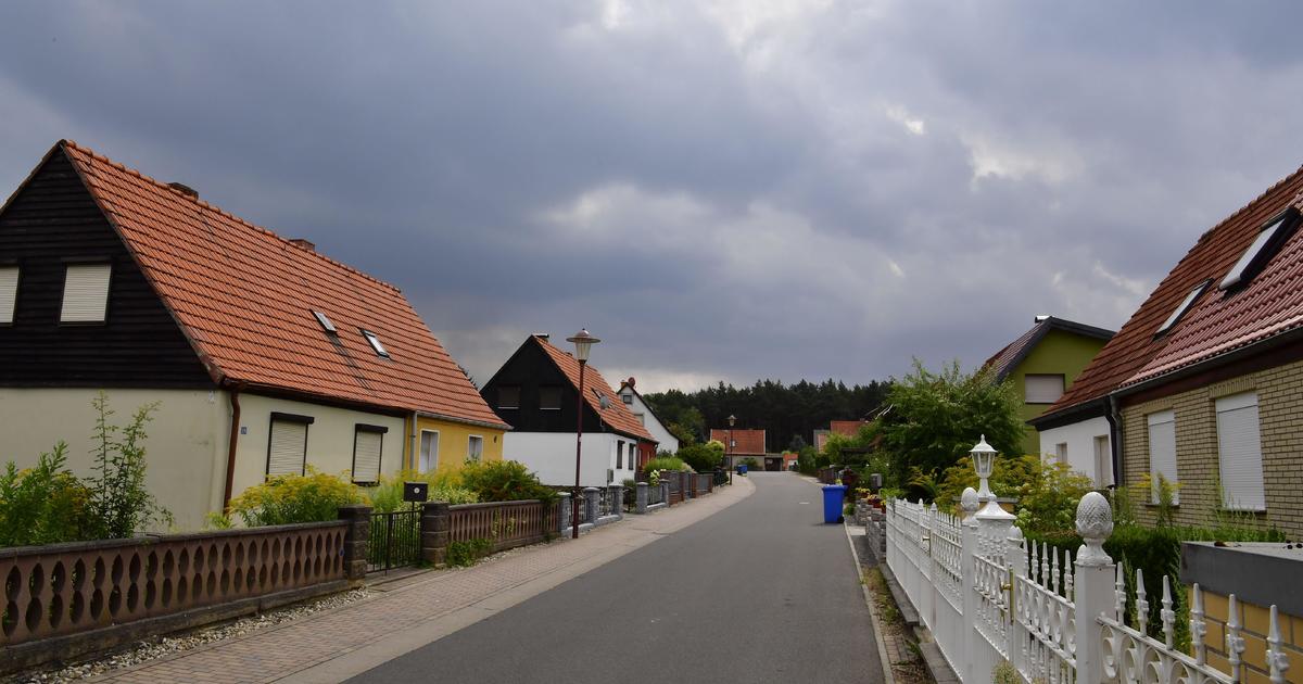 Wildfire southwest of Berlin sets off WWII ammunition still buried in ...