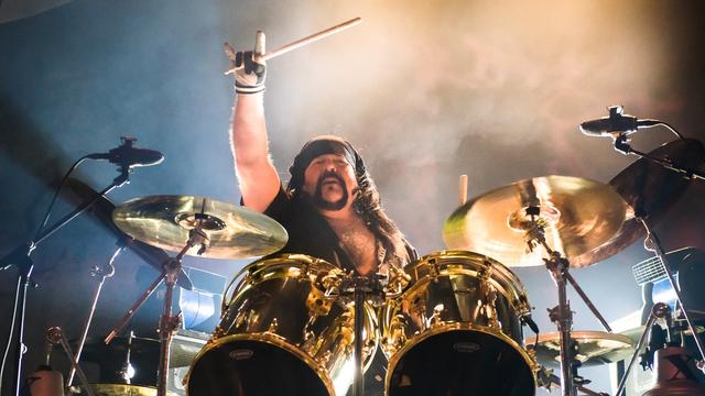 vinnie-paul.jpg 