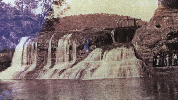 Como Falls at the turn of the century 