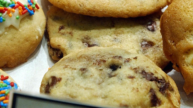 chocolate-chip-cookies.jpg 