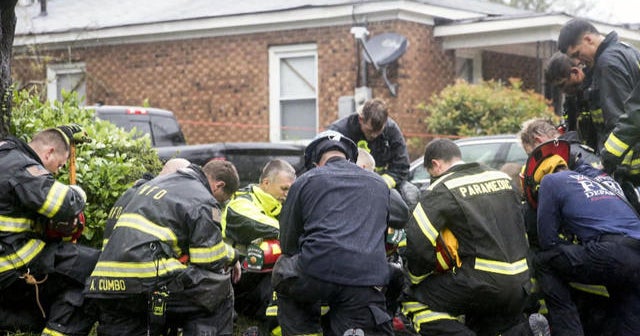 First responders, volunteers come to the rescue in North and Carolina CBS News