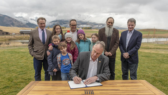Interior Secretary Ryan Zinke signs Public Lands Order near Yellowstone 