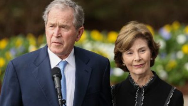 bush-fam-1.jpg 
