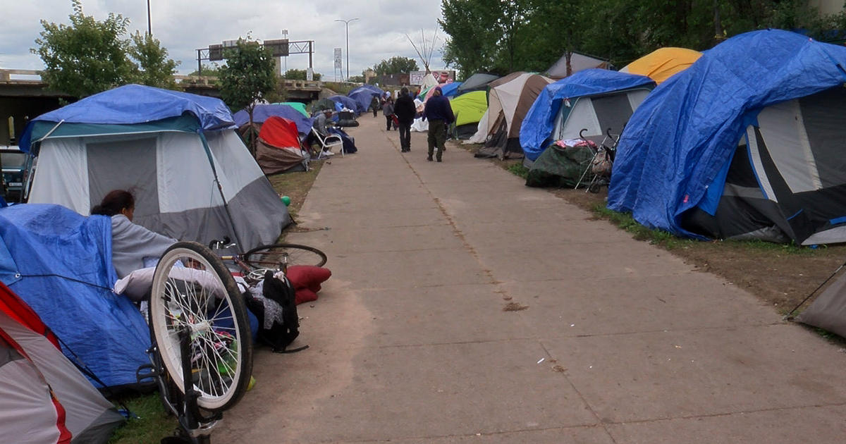 WCCO Spends A Night At The Minneapolis Homeless Encampment 'Tent City