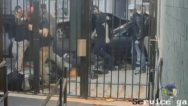 181015-nypd-proud-boys-fight-brawl-01.png 