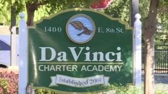 davinci-academy-sign.jpg 