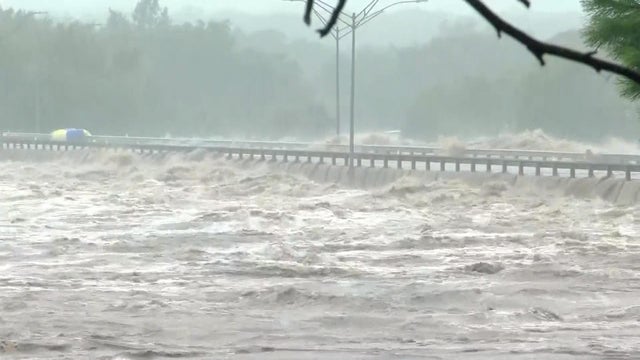 river.jpg 