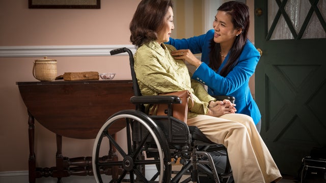 work_asianamericanmomdaughter1_horztight_2018.jpg 