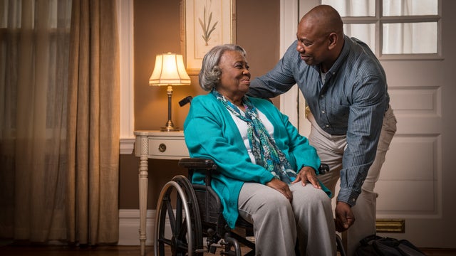 careact_africanamericanmomson1_horzwidemoment_2018.jpg 