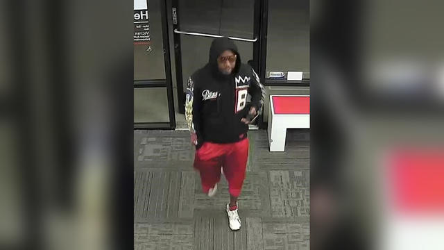 verizon-robbery-suspect.jpg 