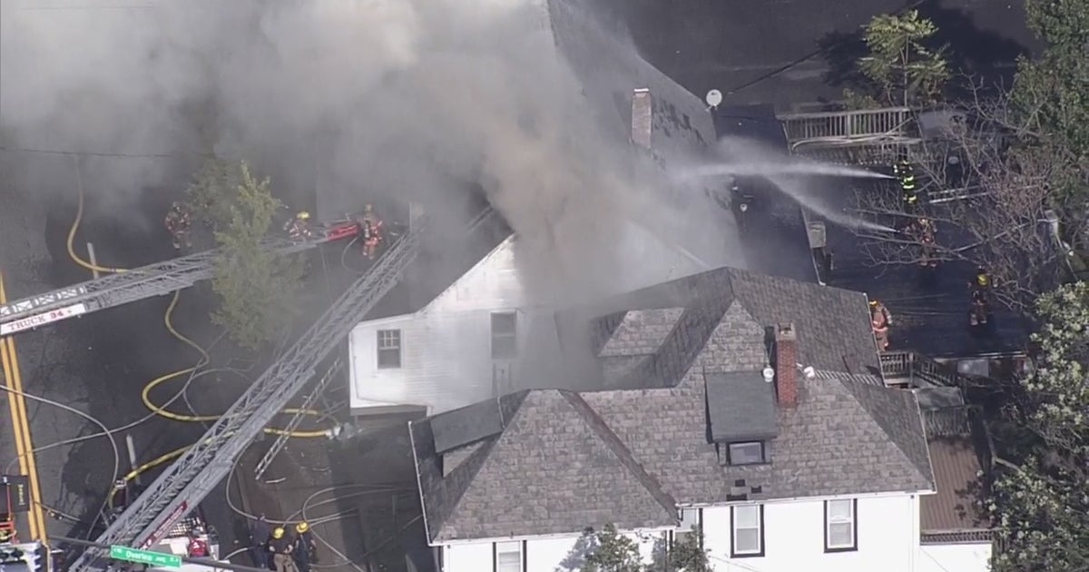 VIDEO: Firefighters Battle Large Fire In Baltimore County - CBS Baltimore