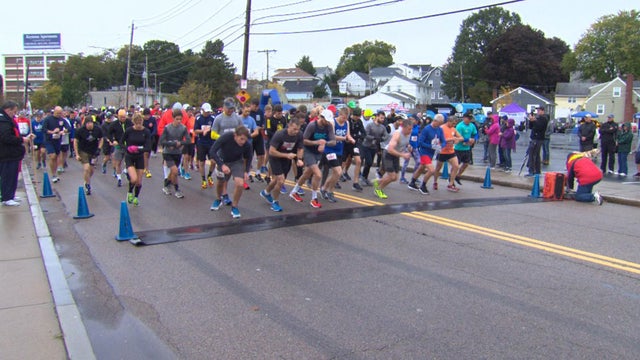 boston-fire-10k-start.jpg 