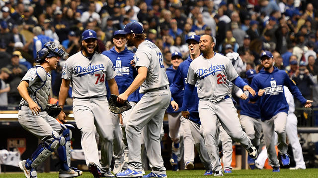League Championship Series - Los Angeles Dodgers v Milwaukee Brewers - Game Seven 