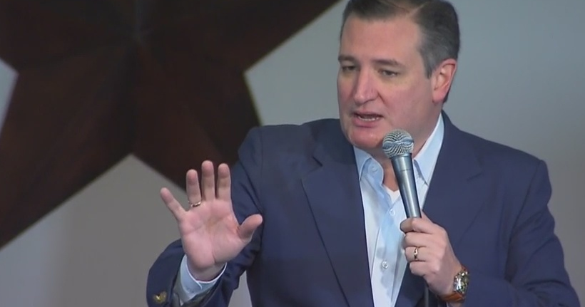 After Rallying With President Trump, Cruz Brings His Bus Tour To North ...