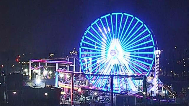 santa-monica-ferris-wheel-dodgers.jpg 