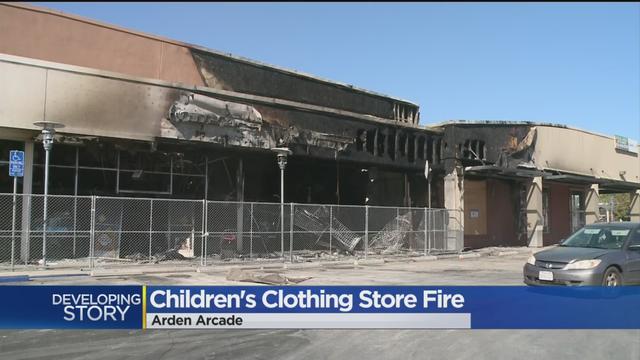 childrens-store-fire.jpg 