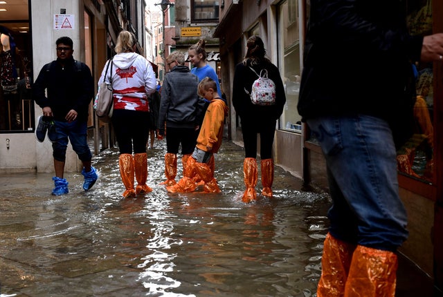 Venice high water flooding 