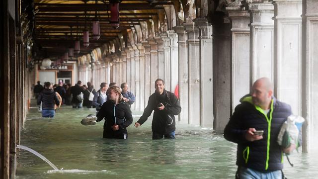 Venice high water flooding 