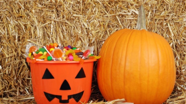 halloween.jpg 