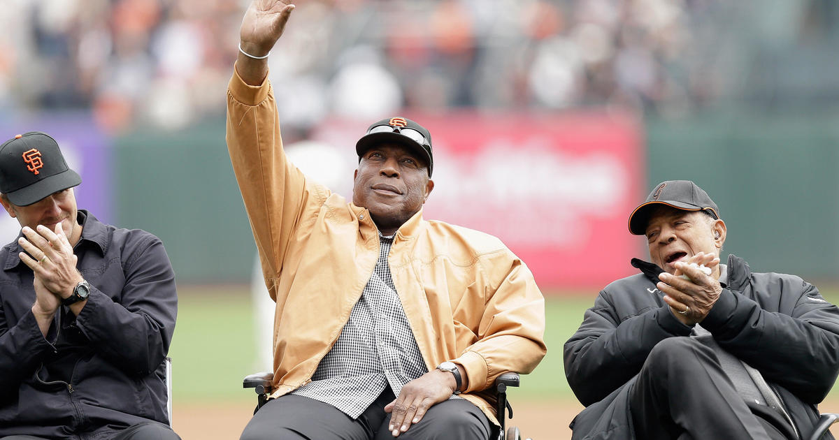 San Francisco Giants Hall of Famer Willie McCovey dies at 80 - CBS News