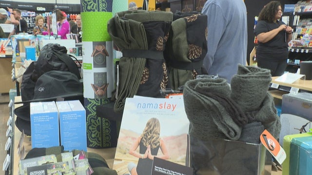 AMAZON STORE 63PKG_frame_1751