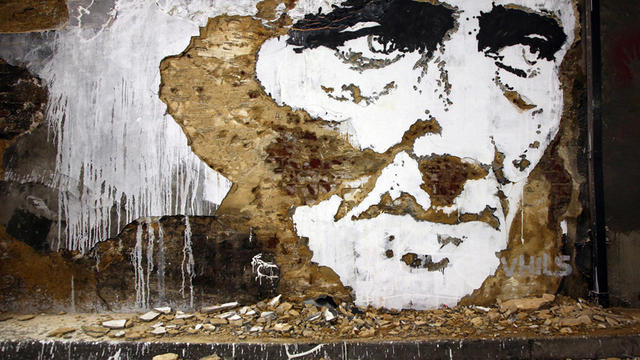 vhils-gallery-lisbon-mural.jpg 