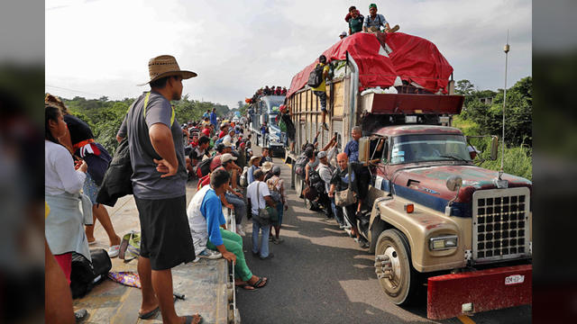 migrant-caravan1.jpg 