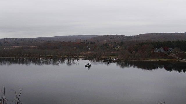 connecticut-river-1068936291.jpg 