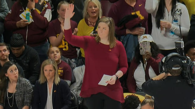 lindsay-whalens-gophers-coaching-debut.jpg 