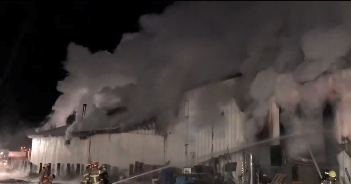 Fire Destroys Only Grocery Store In Small Northern Minnesota Town - CBS ...