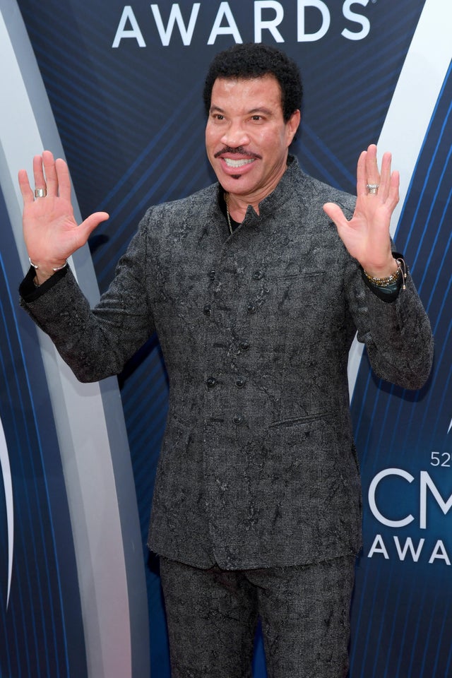The 52nd Annual CMA Awards - Arrivals 
