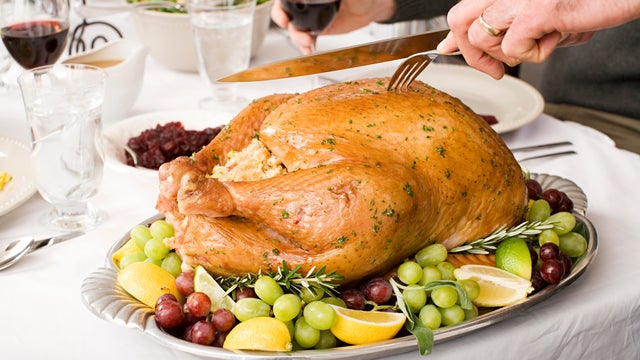 cbsn-fusion-salmonella-outbreak-linked-to-turkey-usda-called-to-identify-which-brands-thumbnail-1712060-640x360.jpg 