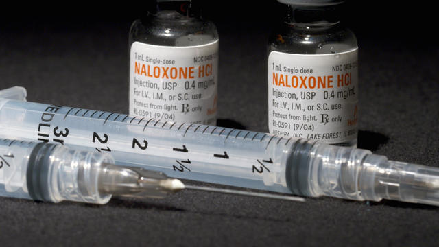 naloxonepart1-1715736-640x360.jpg 