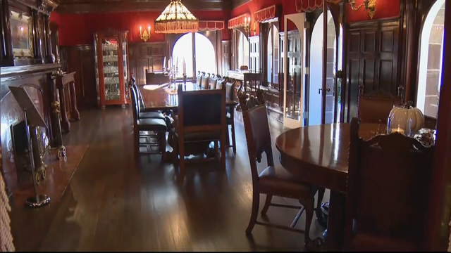 REDSTONE CASTLE.transfer_frame_217 