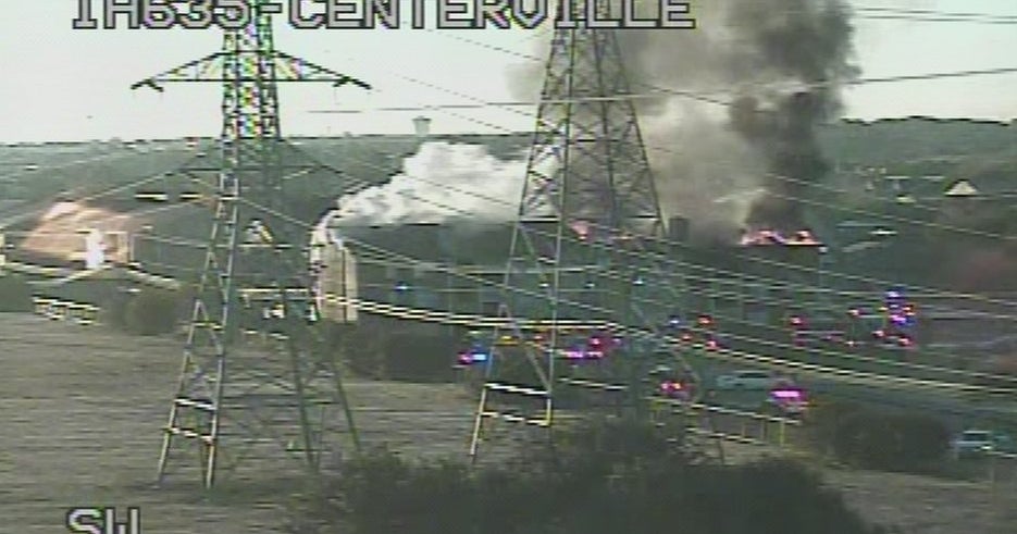 3 Injured, Including Firefighter, In 2Alarm Apartment Fire In Dallas