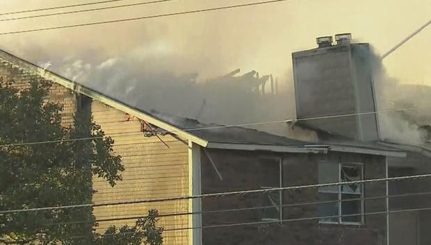 Dallas apartment fire 