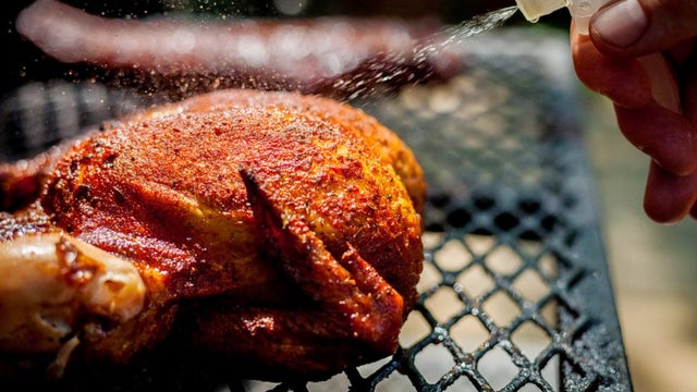 blue_dog_bbq_company_photo_3_enhanced.jpg 