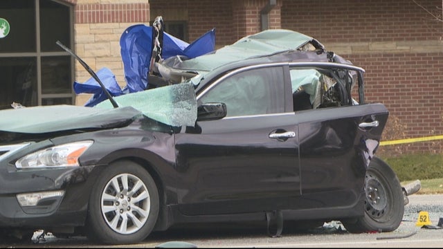 l-fort-collins-crash-5vo_frame_570.jpg 