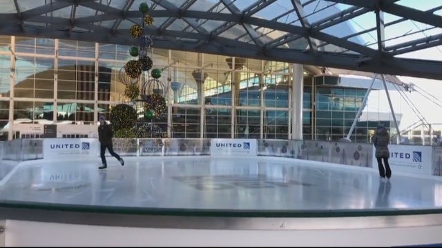dia-ice-skating_frame_154.jpg 