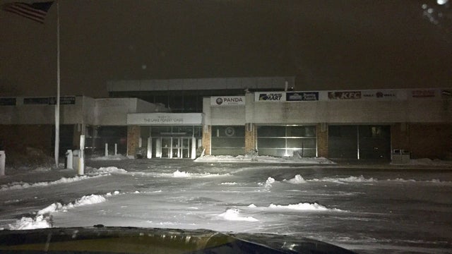 lake-forest-oasis.jpg 