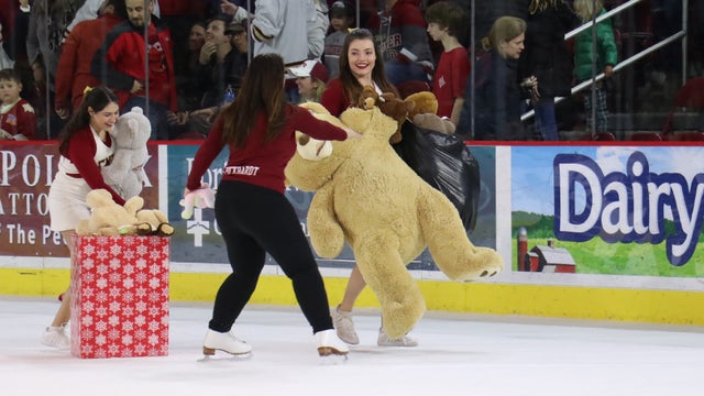 teddy-bear-toss.jpg 