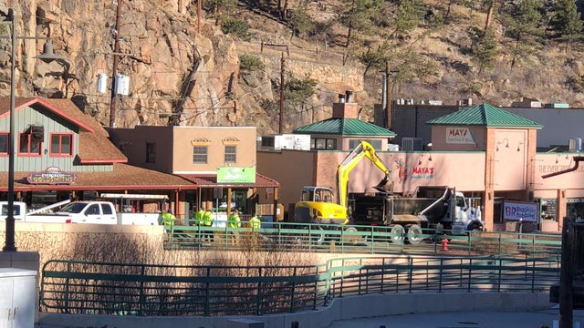evergreen-watermain-break-2-spears.jpg 