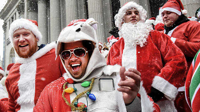 santacon888969728.jpg 