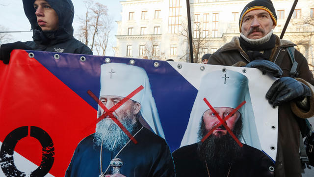 cbsn-fusion-tensions-between-russia-ukraine-spark-religious-rift-thumbnail-1734595-640x360.jpg 