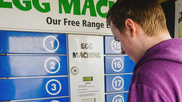 egg-vending-machine-620.jpg 