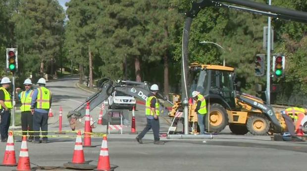 Repairs On Beverly Hills Water Pipeline To Continue Through Christmas Eve 
